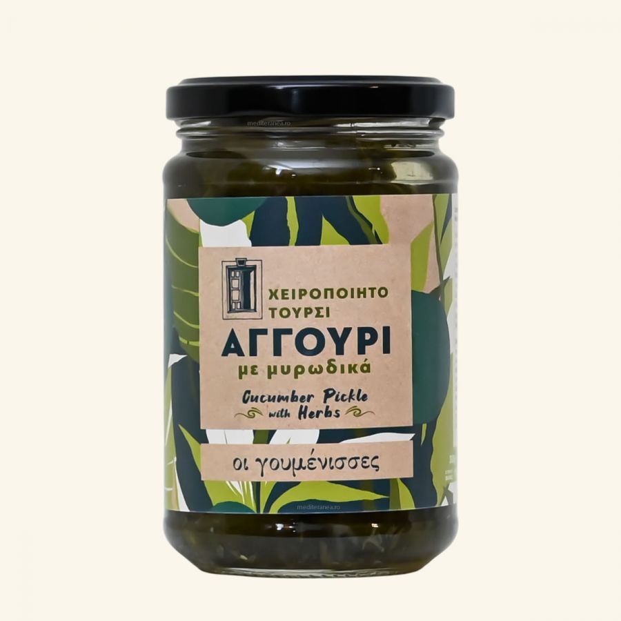 Castraveti murati cu ierburi